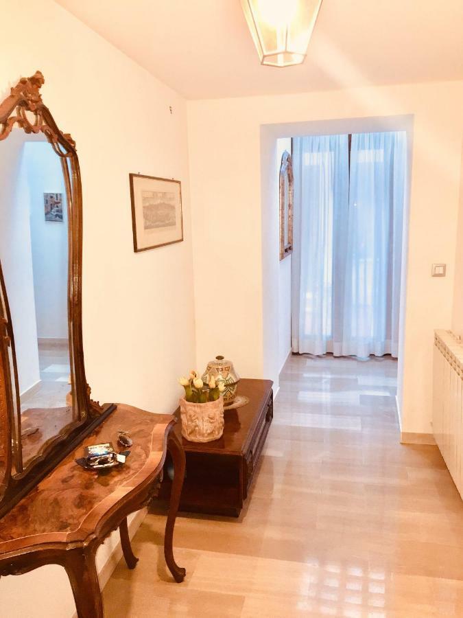Apartamento Ca'Tronconi Ai Frari Venecia Exterior foto
